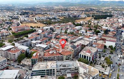 MENDERES MERKEZDE ÖNÜ AÇIK 130 m² NET 3+1 SATILIK DAİRE