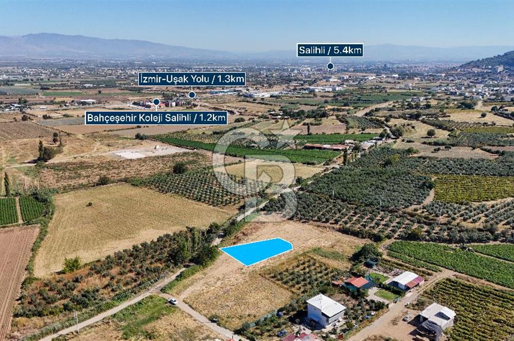 Salihli Caferbey'de 686 m² Villa İmarlı Satılık Köşe Arsa