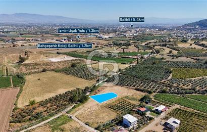 Salihli Caferbey'de 686 m² Villa İmarlı Satılık Köşe Arsa