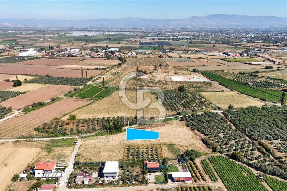 Salihli Caferbey'de 686 m² Villa İmarlı Satılık Köşe Arsa