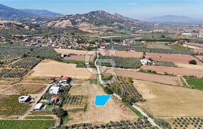 Salihli Caferbey'de 686 m² Villa İmarlı Satılık Köşe Arsa