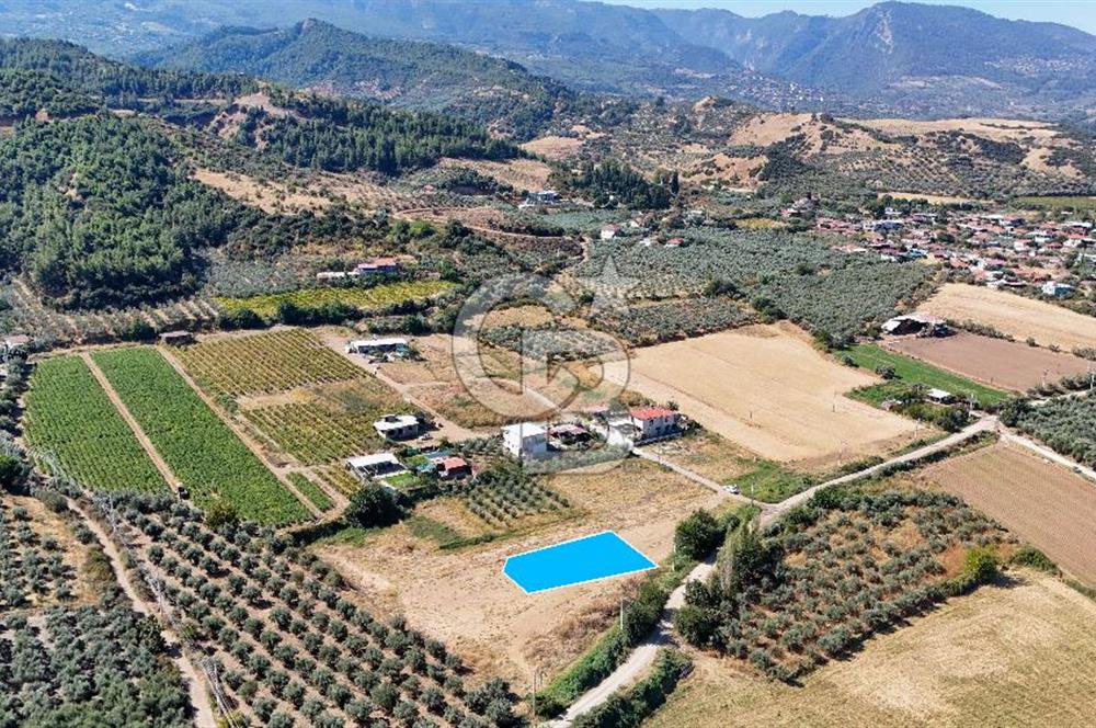 Salihli Caferbey'de 686 m² Villa İmarlı Satılık Köşe Arsa