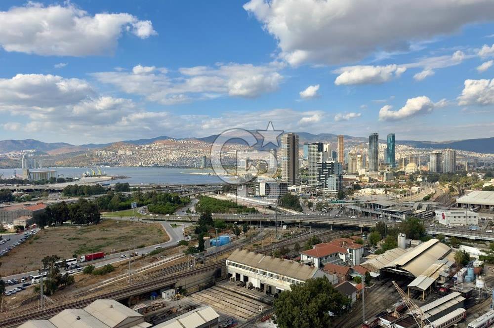 MEGAPOL İZMİR'DE 17. KATTA KDV AVANTAJLI SATILIK 1+1 BOŞ DAİRE!