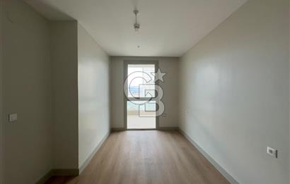 MEGAPOL İZMİR'DE 17. KATTA KDV AVANTAJLI SATILIK 1+1 BOŞ DAİRE!