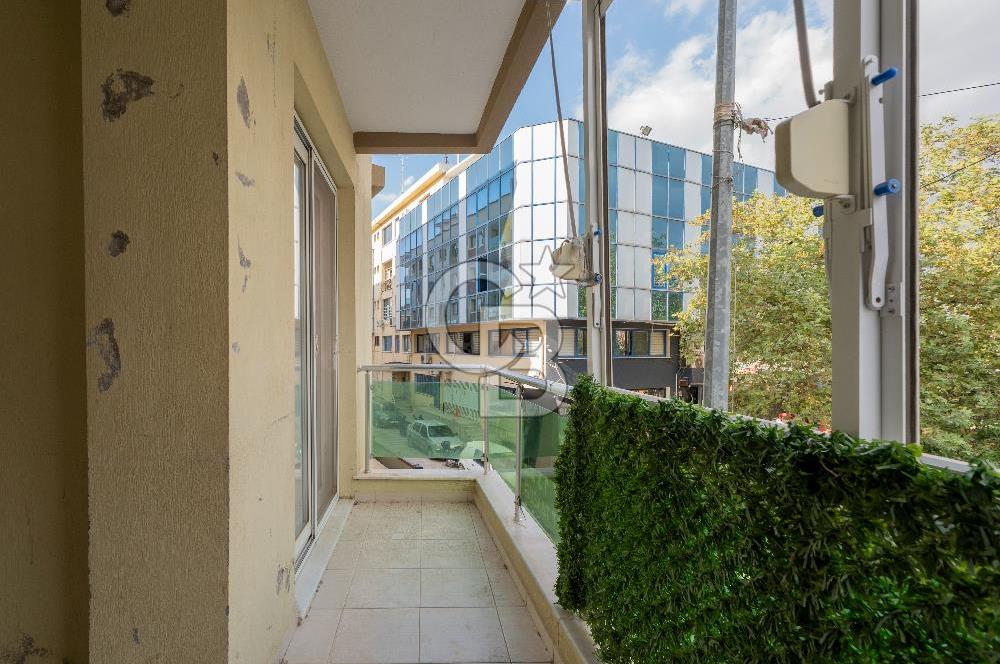 MENDERES MERKEZDE ÖNÜ AÇIK 130 m² NET 3+1 SATILIK DAİRE