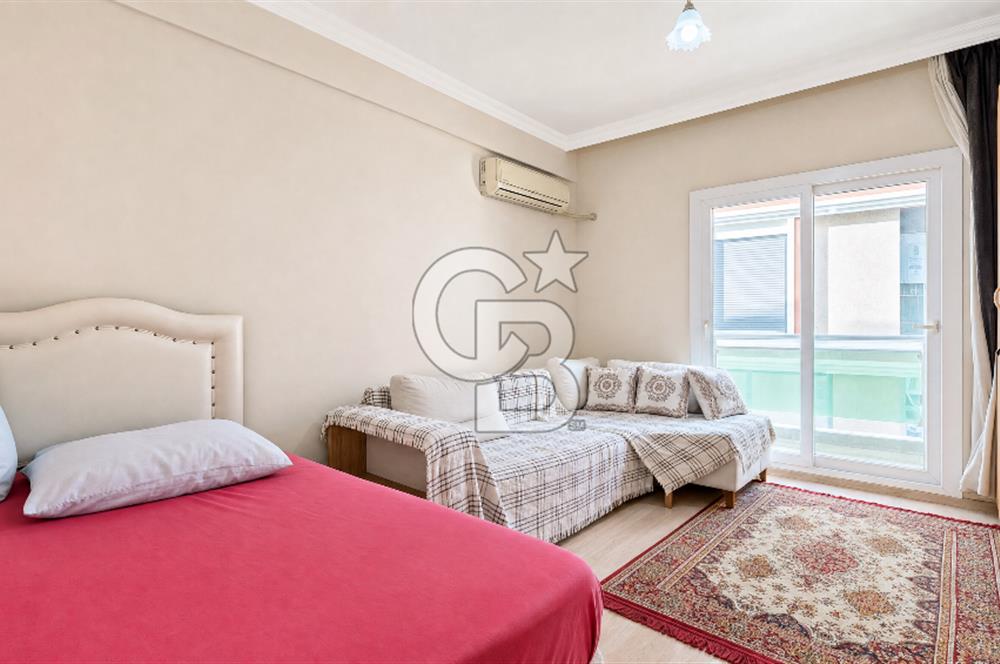 MENDERES MERKEZDE ÖNÜ AÇIK 130 m² NET 3+1 SATILIK DAİRE