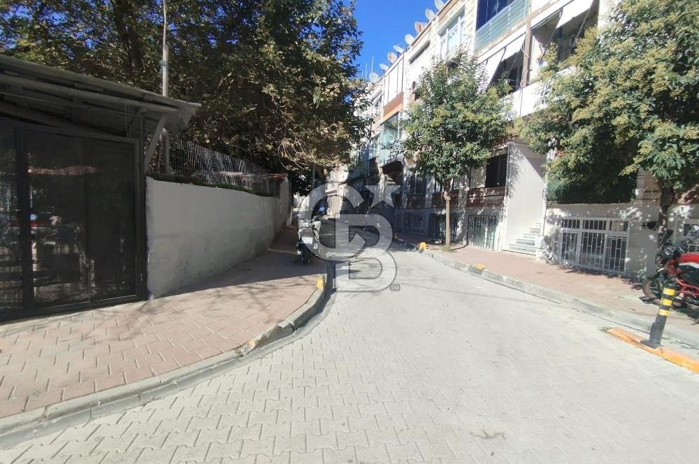 FATİH SÜMBÜL EFENDİ MAHALLESİ SATILIK 1+1 BAHÇE KATI