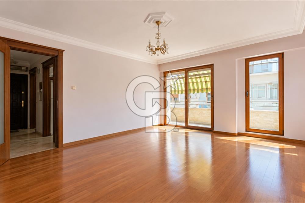 Ayvalık 150 Evler AVM ve Denize Yakın Satılık 3+1 Satılık Daire