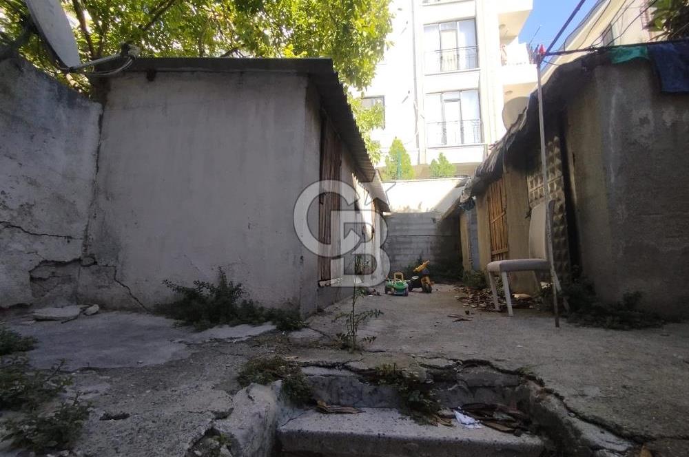 FATİH SÜMBÜL EFENDİ MAHALLESİ SATILIK 1+1 BAHÇE KATI