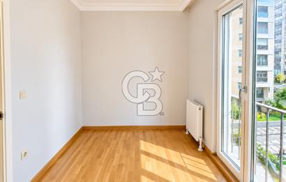 BAĞDAT CADDESİNE 2. BİNADA ÇİFTEHAVUZLARDA 2+1 DAİRE 75 M2