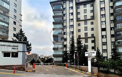 HAVUZLUBAĞ SİTESİ'NDE, VADİ MANZARALI, GENİŞ/FERAH SATILIK 3+1
