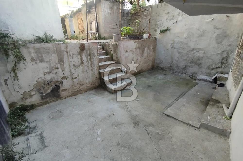 FATİH SÜMBÜL EFENDİ MAHALLESİ SATILIK 1+1 BAHÇE KATI