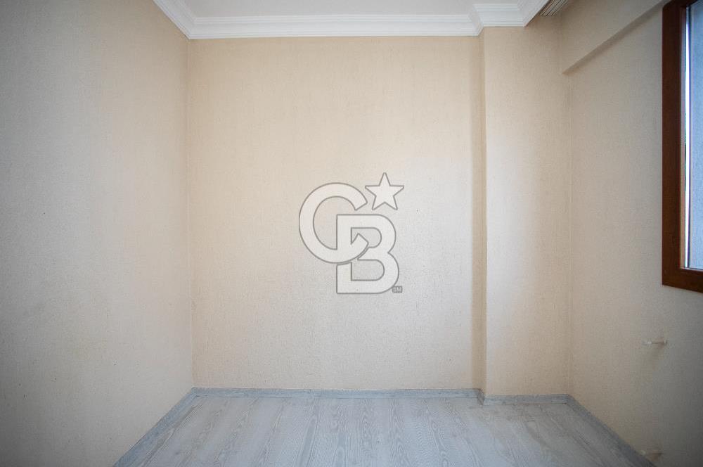 Foça Bağarası Kazım Dirik Mahallesinde Kiralık 2+1 Daire