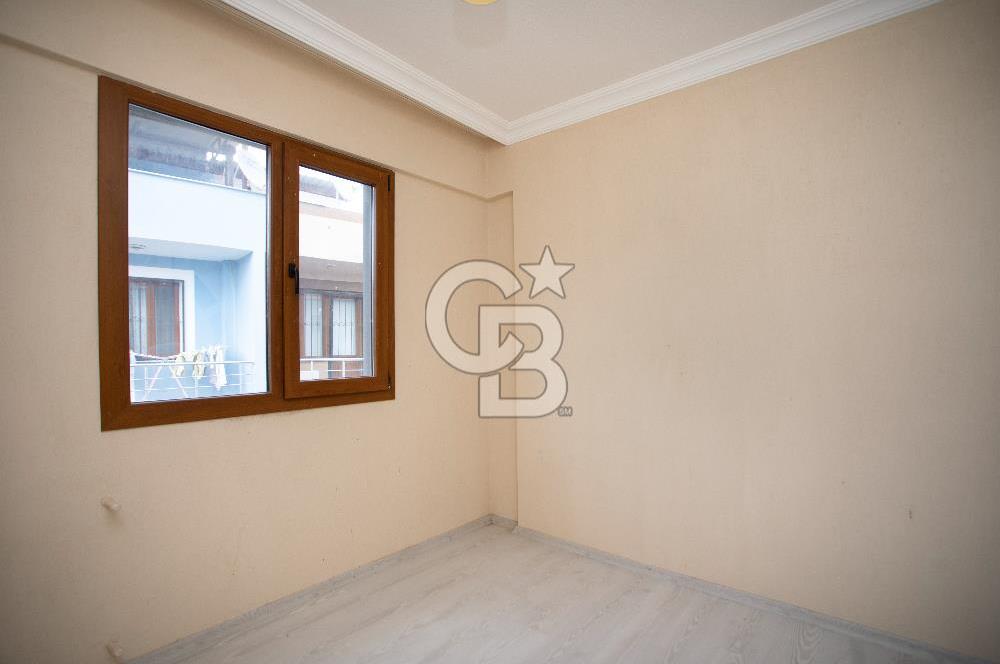 Foça Bağarası Kazım Dirik Mahallesinde Kiralık 2+1 Daire