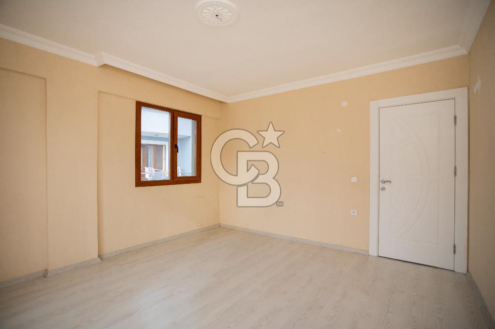 Foça Bağarası Kazım Dirik Mahallesinde Kiralık 2+1 Daire