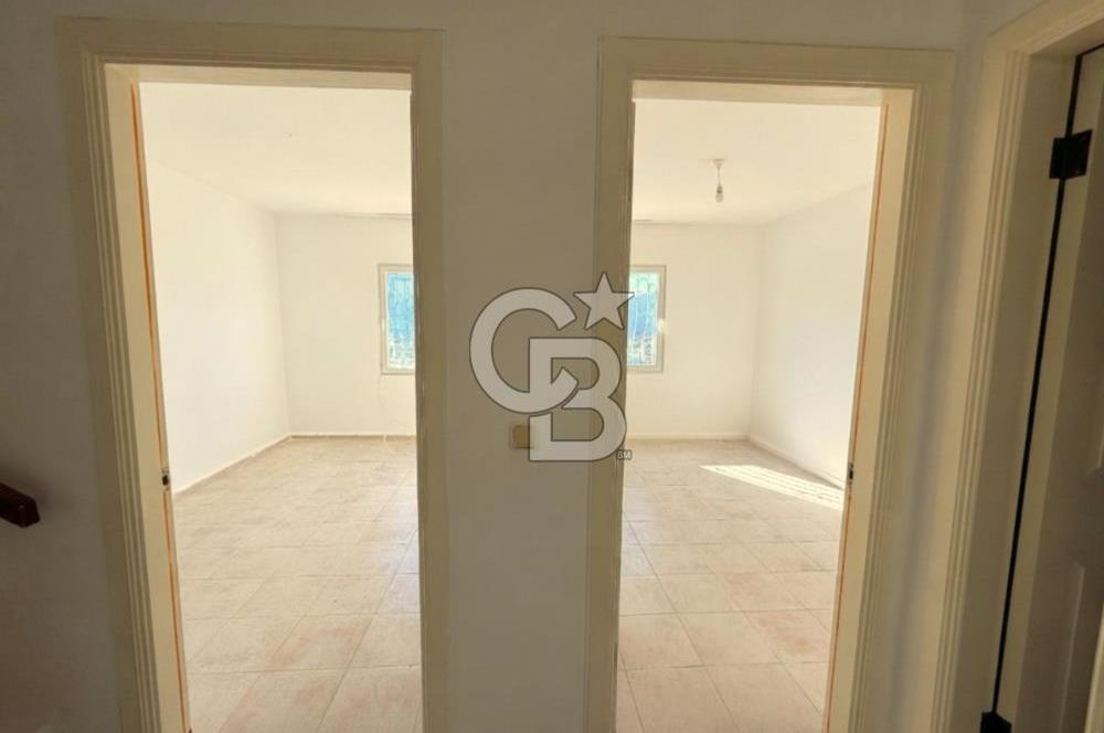 Bodrum Torba Satılık Tripleks Deniz Manzaralı Çift Daireli Villa