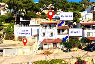 Bodrum Torba Satılık Tripleks Deniz Manzaralı Çift Daireli Villa - 1 - 375443