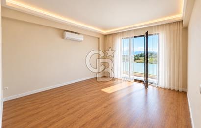 Mudanya Çağrışan'da Merkezi Konumda Geniş Bahçeli 5+1 Villa