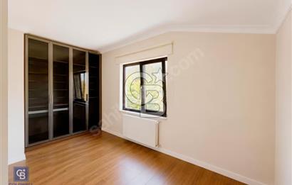 Mudanya Çağrışan'da Merkezi Konumda Geniş Bahçeli 5+1 Villa