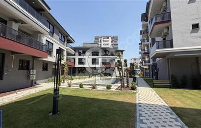 Torbalı Çiçek Park Sitesi'nde Cadde Üzeri Lüks 3+1 Satılık Daire