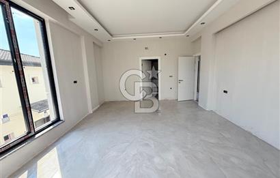 İZMİT SEPETÇİ BUTİK SİTE İÇİ SATILIK 5+2 TRİPLEKS MÜSTAKİL VİLLA
