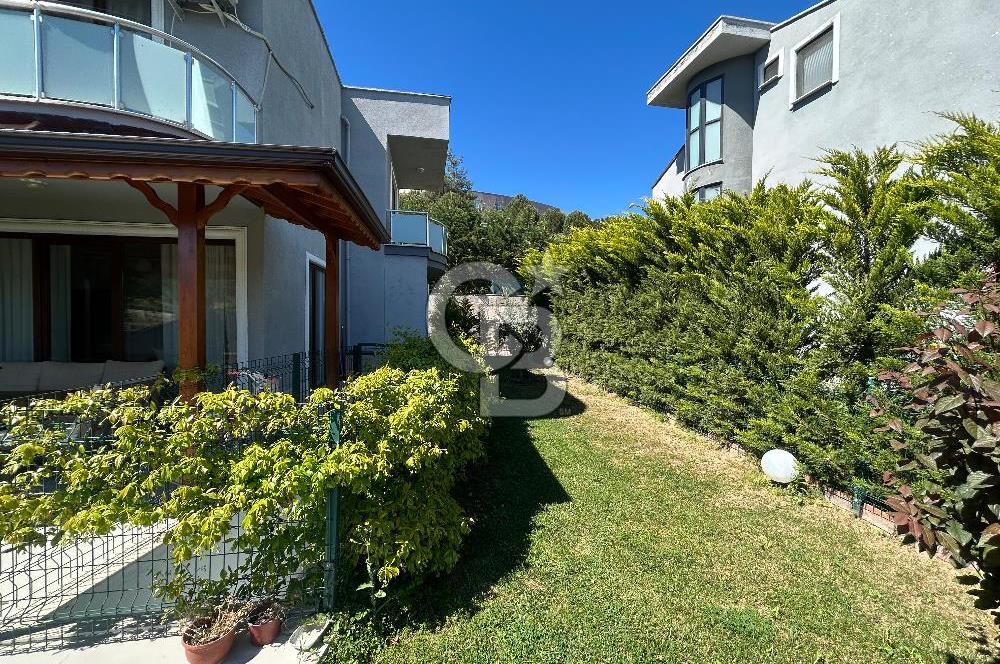 Mudanya Çağrışan'da Merkezi Konumda Geniş Bahçeli 5+1 Villa
