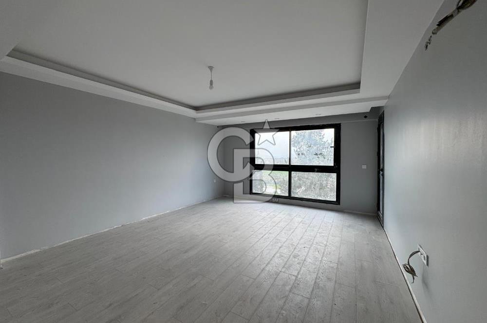 Torbalı Çiçek Park Sitesi'nde Cadde Üzeri Lüks 3+1 Satılık Daire