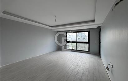 Torbalı Çiçek Park Sitesi'nde Cadde Üzeri Lüks 3+1 Satılık Daire