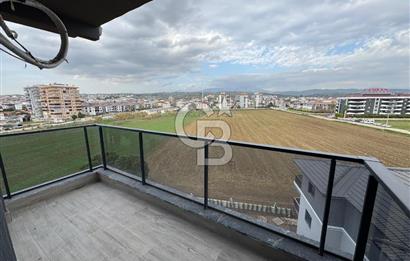Torbalı Havuzlu Çiçek Park Sitesi'nde 3+1 Satılık Daire