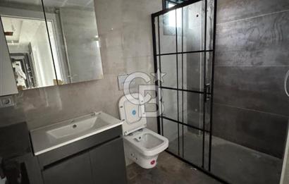 Torbalı Çiçek Park Sitesi'nde Lüks 3+1 Satılık Daire