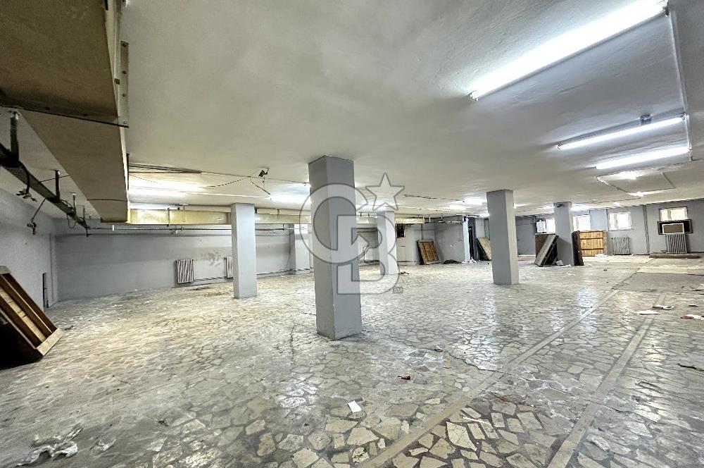 ÇAĞLAYAN ESEN SK DA 700M2 İŞ YERİ