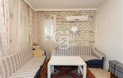 Foça Atatürk Mah. Satılık 2+1 Bahçe Katı Daire