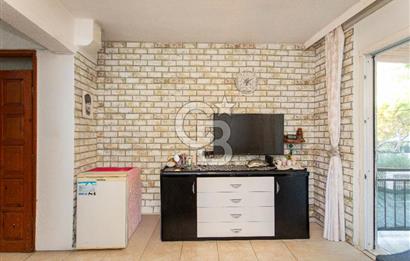 Foça Atatürk Mah. Satılık 2+1 Bahçe Katı Daire