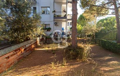 Foça Atatürk Mah. Satılık 2+1 Bahçe Katı Daire