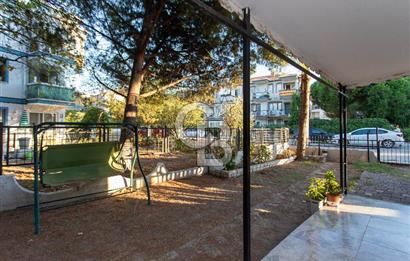 Foça Atatürk Mah. Satılık 2+1 Bahçe Katı Kapalı Mutfaklı Daire