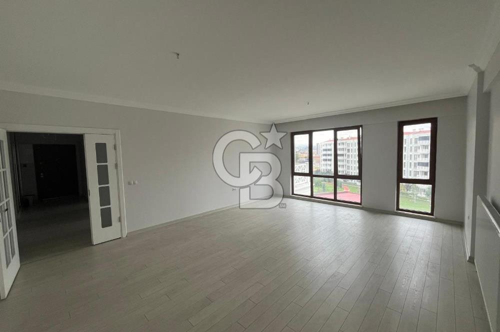 VARLIK MAHALLESİNDE ÇINAR KONAKLARI 4+1 KİRALIK DAİRE