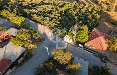 Foça Kocamehmetler Köy İçinde Satılık Arsa