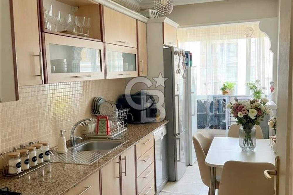 Menderes Ana caddede Geniş ve aydınlık 2+1 Satılık Daire
