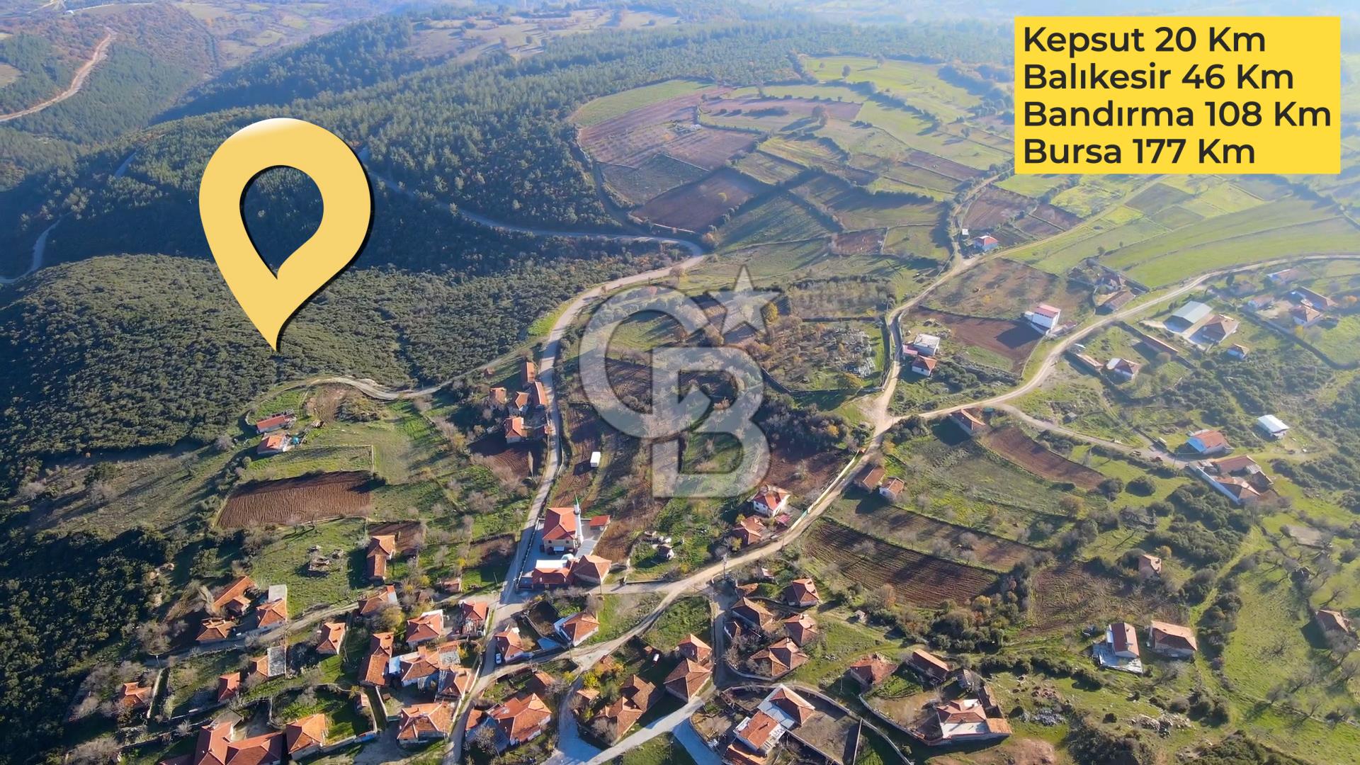 BALIKESİR KEPSUT GÖBEL'DE SATILIK VİLLA İMARLI MÜSTAKİL ARSA