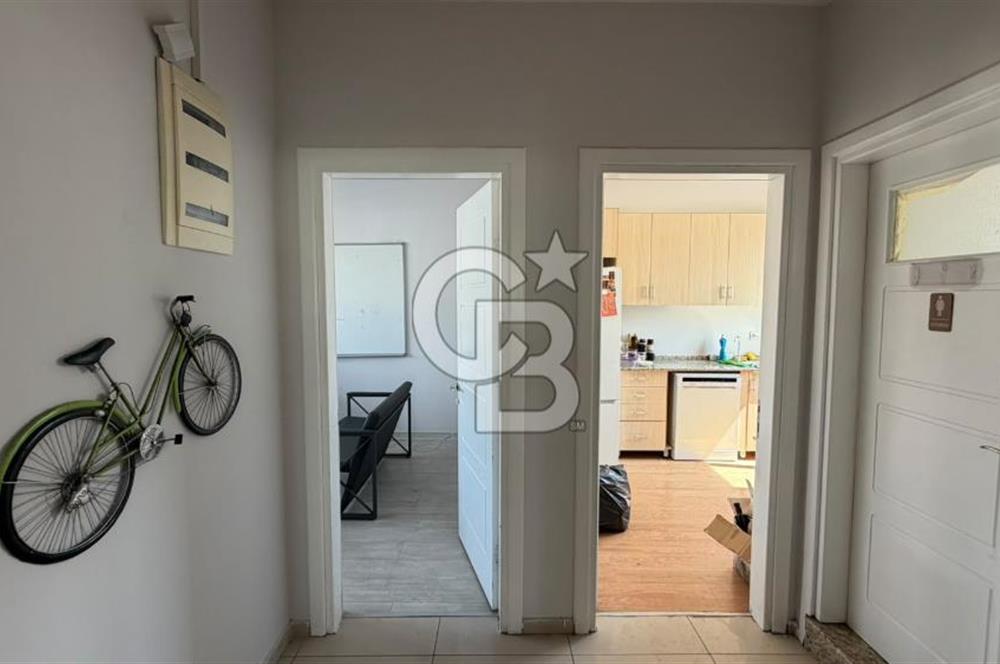 Folkart Tower's Karşısı Cadde Üzeri Teraslı Kiralık Ofis