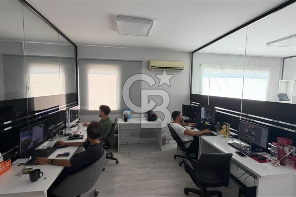 Folkart Tower's Karşısı Cadde Üzeri Teraslı Kiralık Ofis