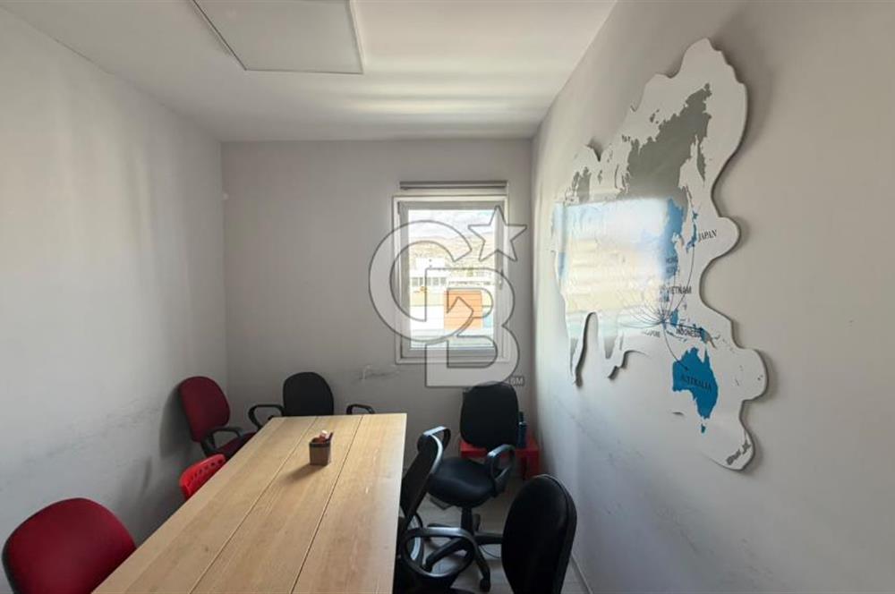 Folkart Tower's Karşısı Cadde Üzeri Teraslı Kiralık Ofis