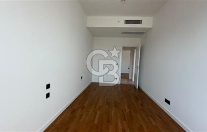 Folkart Nova'da Deniz Manzaralı Teraslı 4+1 Kiralık Rezidans