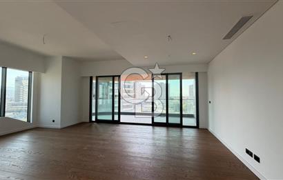 Folkart Nova'da Deniz Manzaralı Teraslı 4+1 Kiralık Rezidans