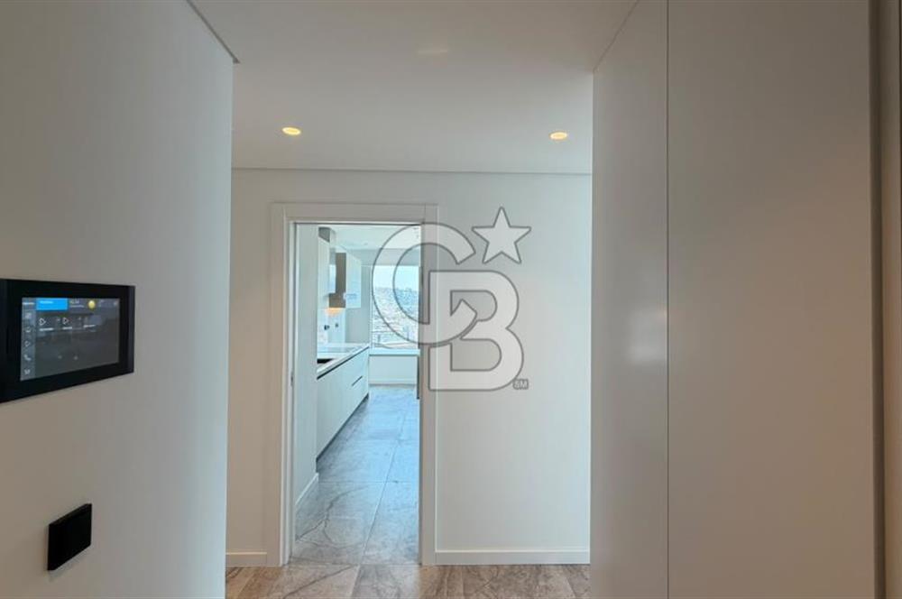 Folkart Nova'da Deniz Manzaralı Teraslı 4+1 Kiralık Rezidans