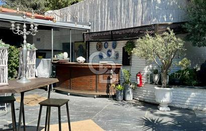 Kadınlar Denizi'nde İşletme ve Mülkü İle Satılık Restaurant