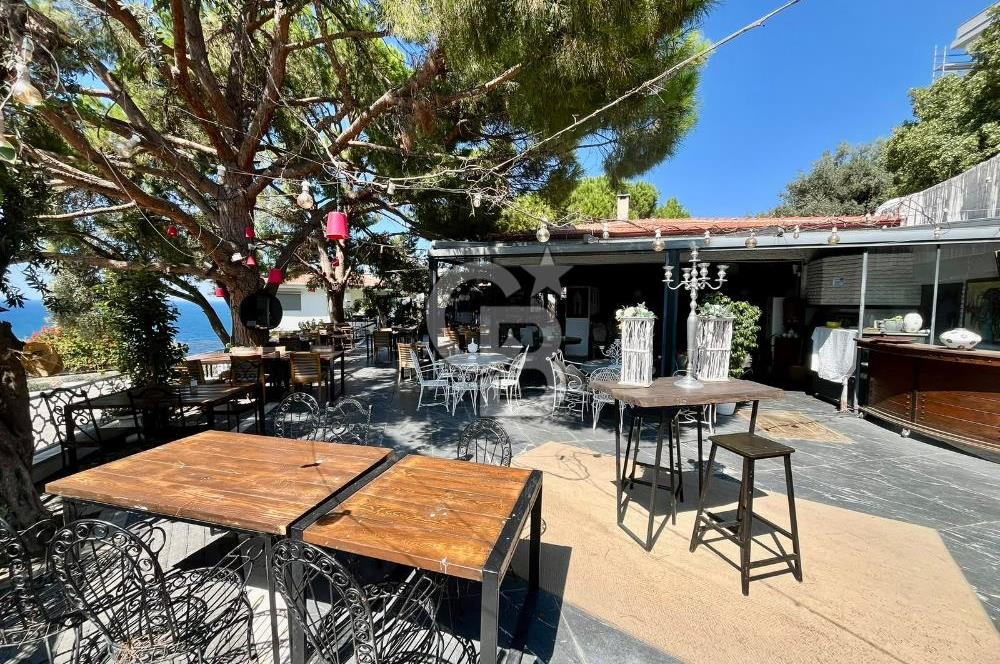 Kadınlar Denizi'nde İşletme ve Mülkü İle Satılık Restaurant