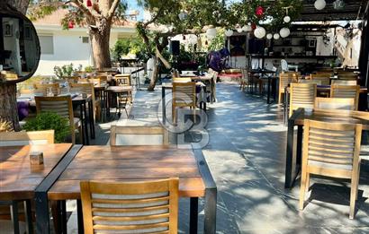 Kadınlar Denizi'nde İşletme ve Mülkü İle Satılık Restaurant