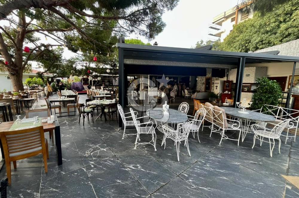 Kadınlar Denizi'nde İşletme ve Mülkü İle Satılık Restaurant