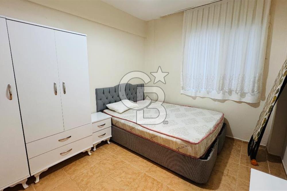 Foça Atatürk Mah. Kiralık 3+1 Eşyalı Bahçe Katı Daire